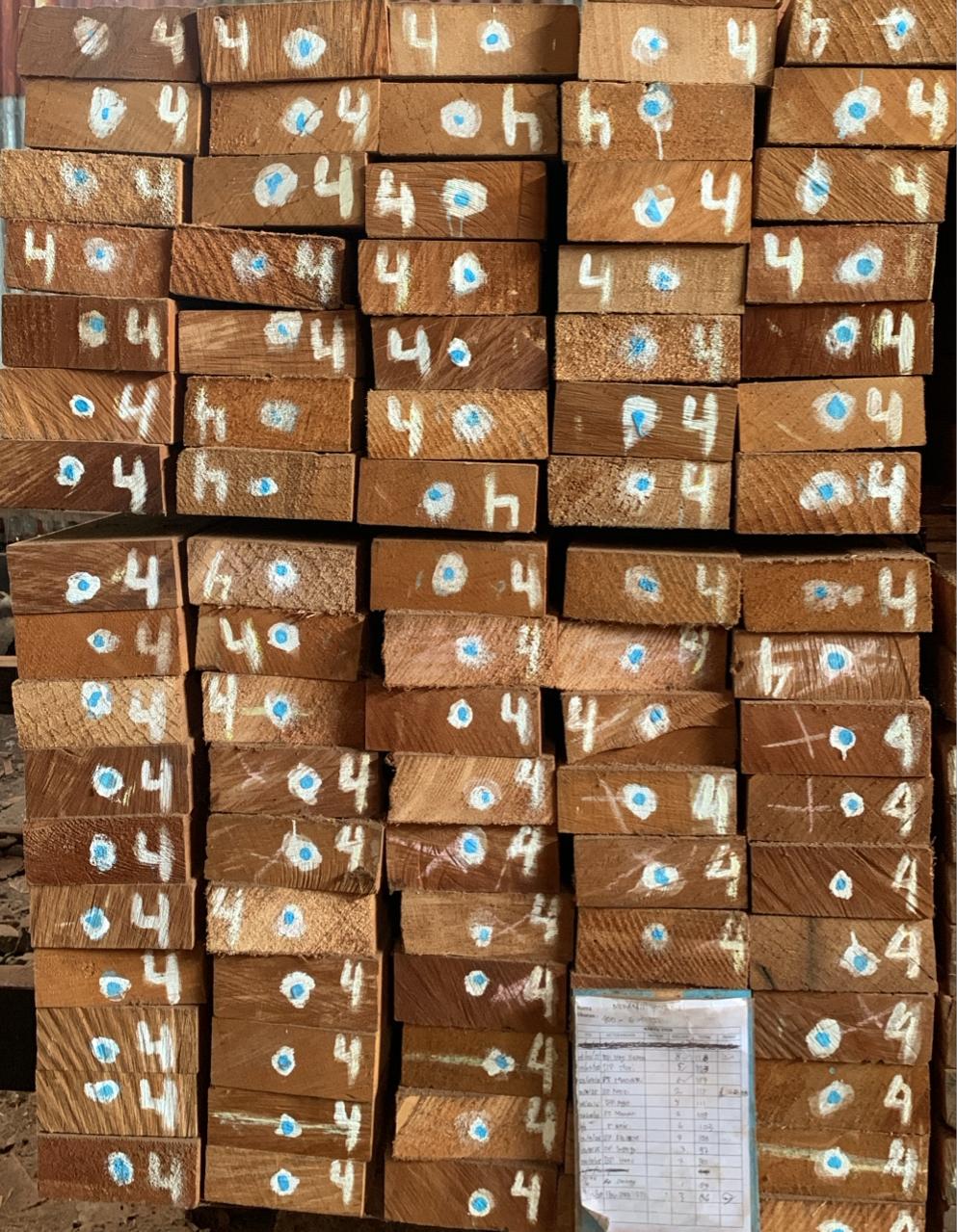 KAYU MERANTI OVEN UK.400X6X15